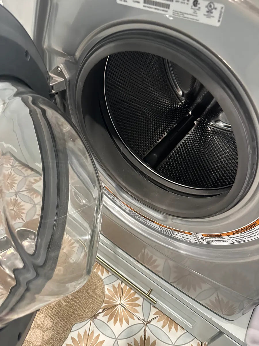 Customer review about dog hair and washer smell